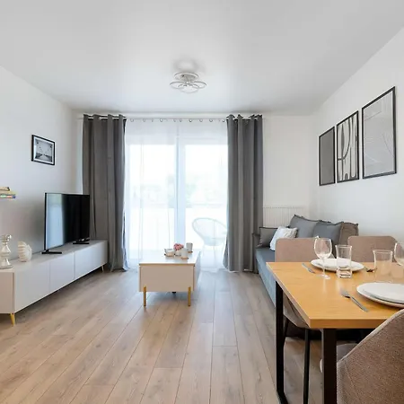 Sloneczny Z Balkonem I Parkingiem, Blisko Plazy By Renters Ястшембя-Гура