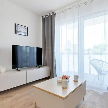 Sloneczny Z Balkonem I Parkingiem, Blisko Plazy By Renters * Ястшембя-Гура